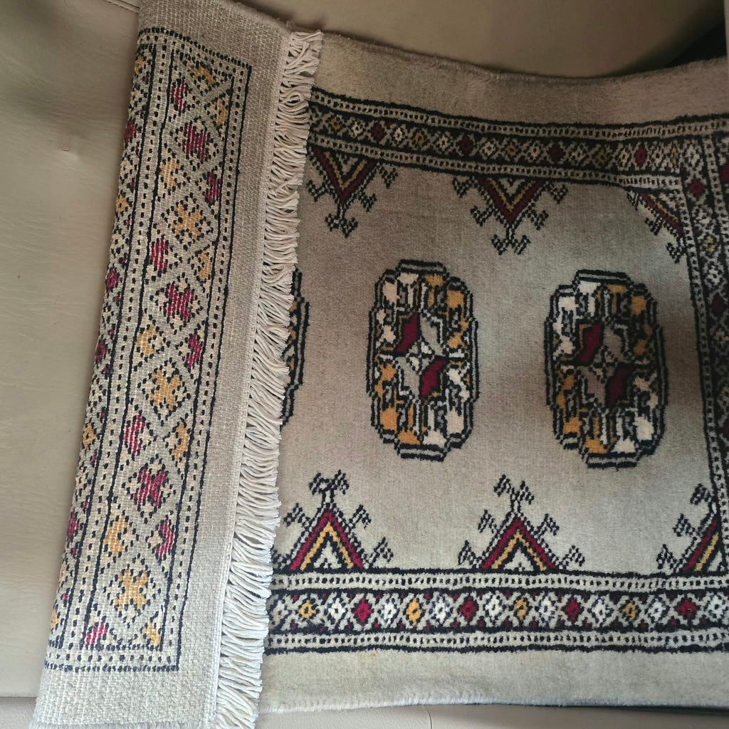 Beige Geometric Elephant Foot Car Mat | Handmade Cotton & Wool