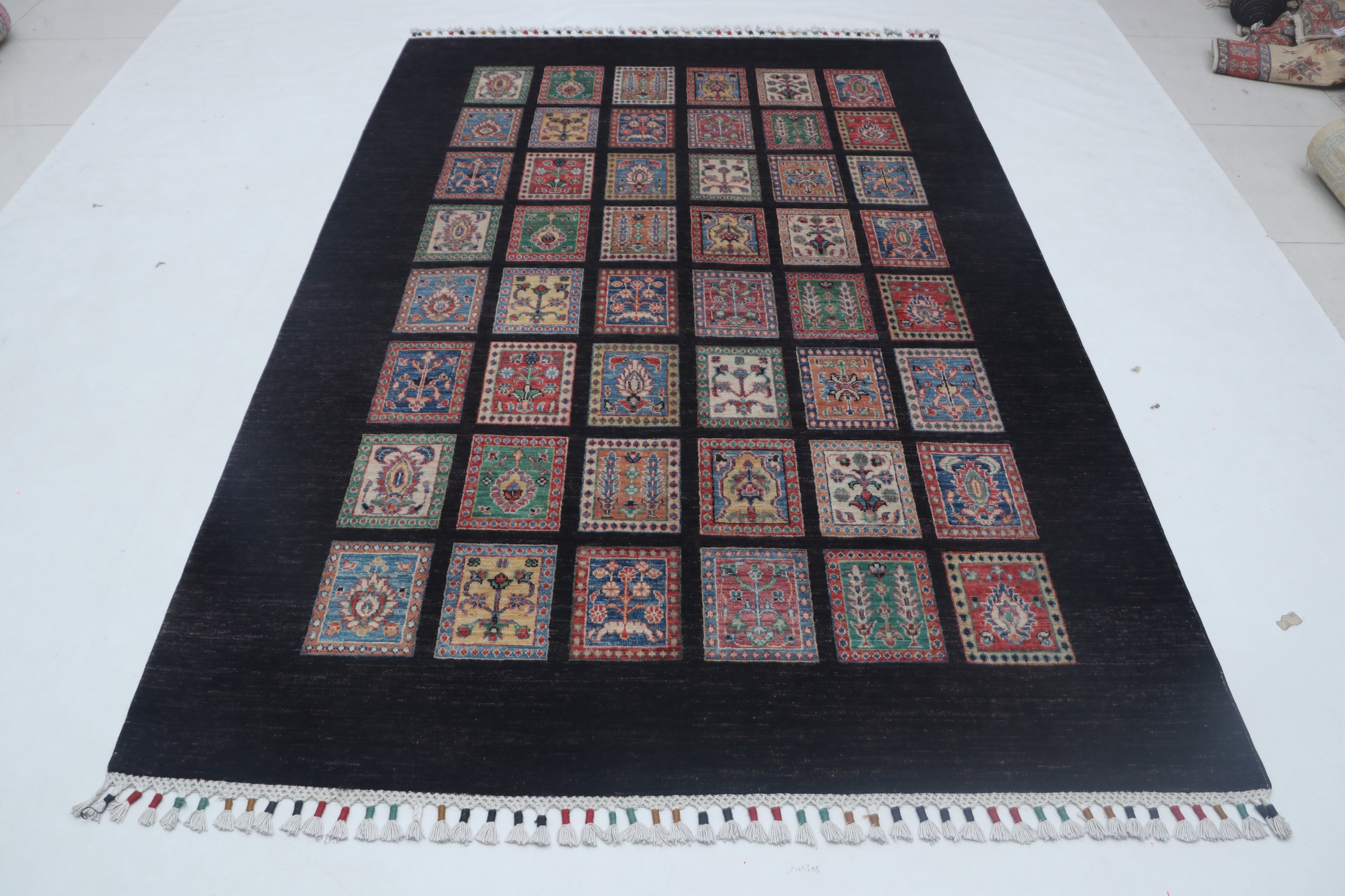 6x8 Black Chobi Floral Handmade Cotton & Wool Rug | Premium Luxury Area Rug