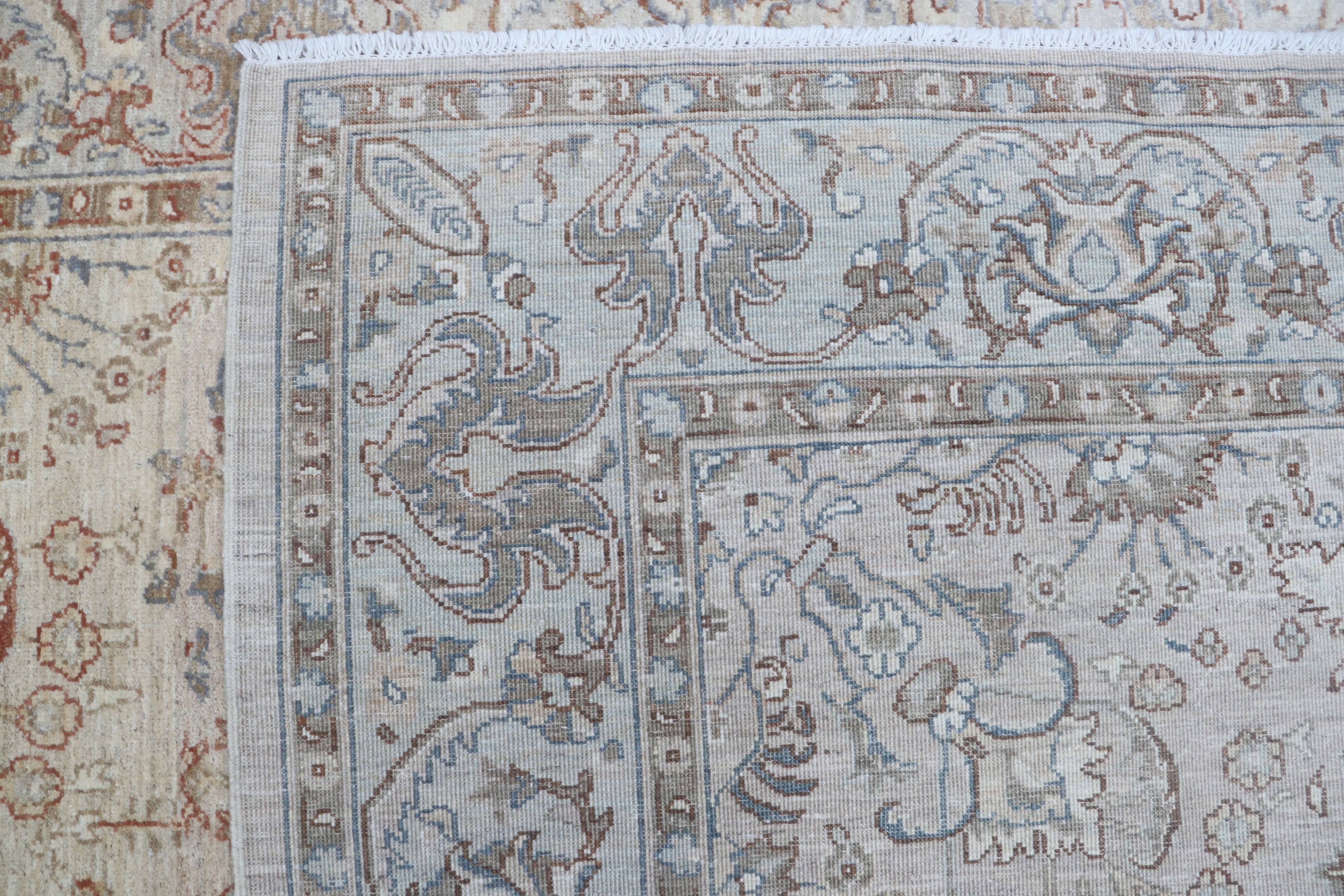5x7 Beige Chobi Area Rug | Handmade Wool & Cotton Floral Rug | Luxury Chobi Rug