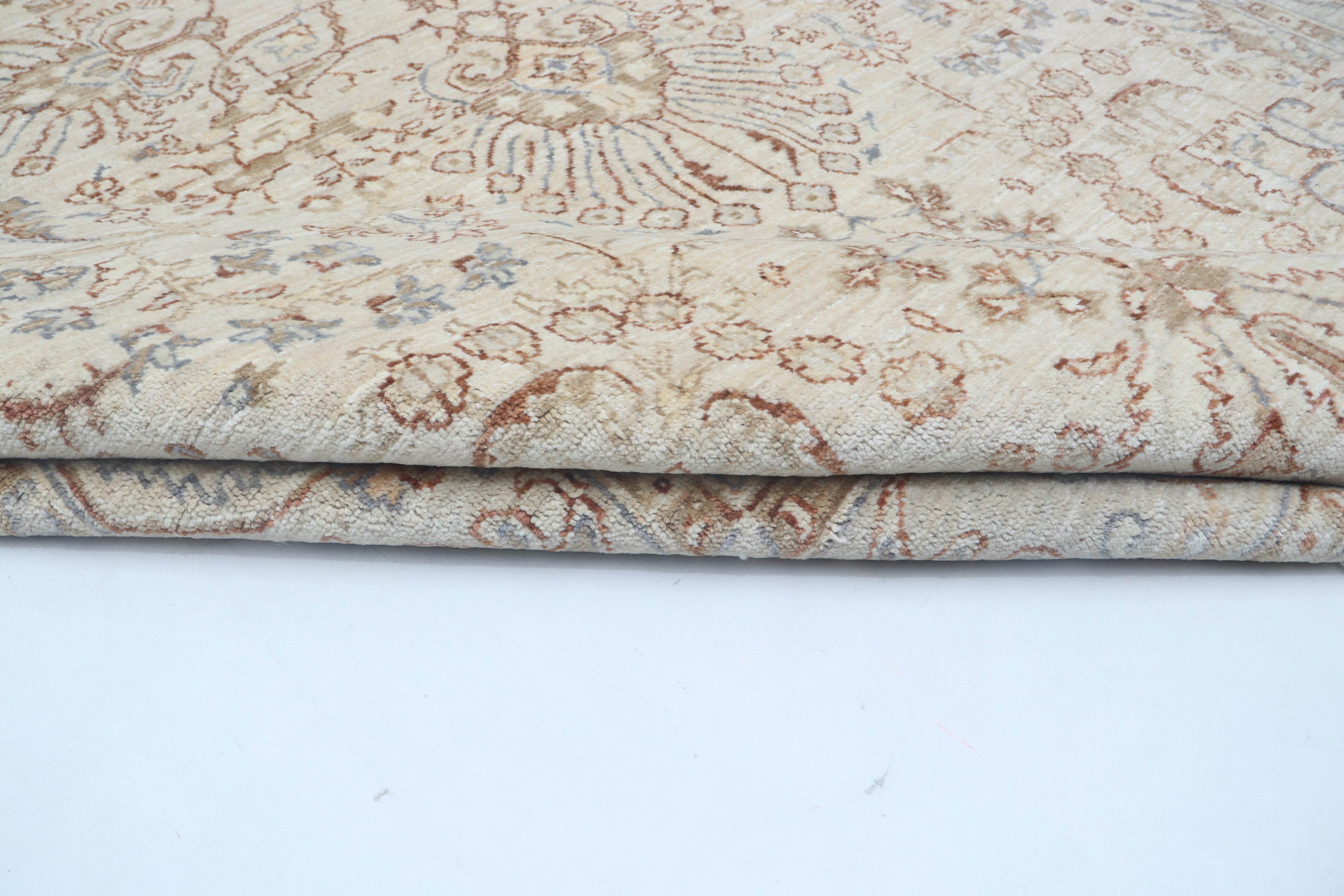 5x7 Beige Chobi Area Rug | Handmade Wool & Cotton Floral Rug | Luxury Chobi Rug