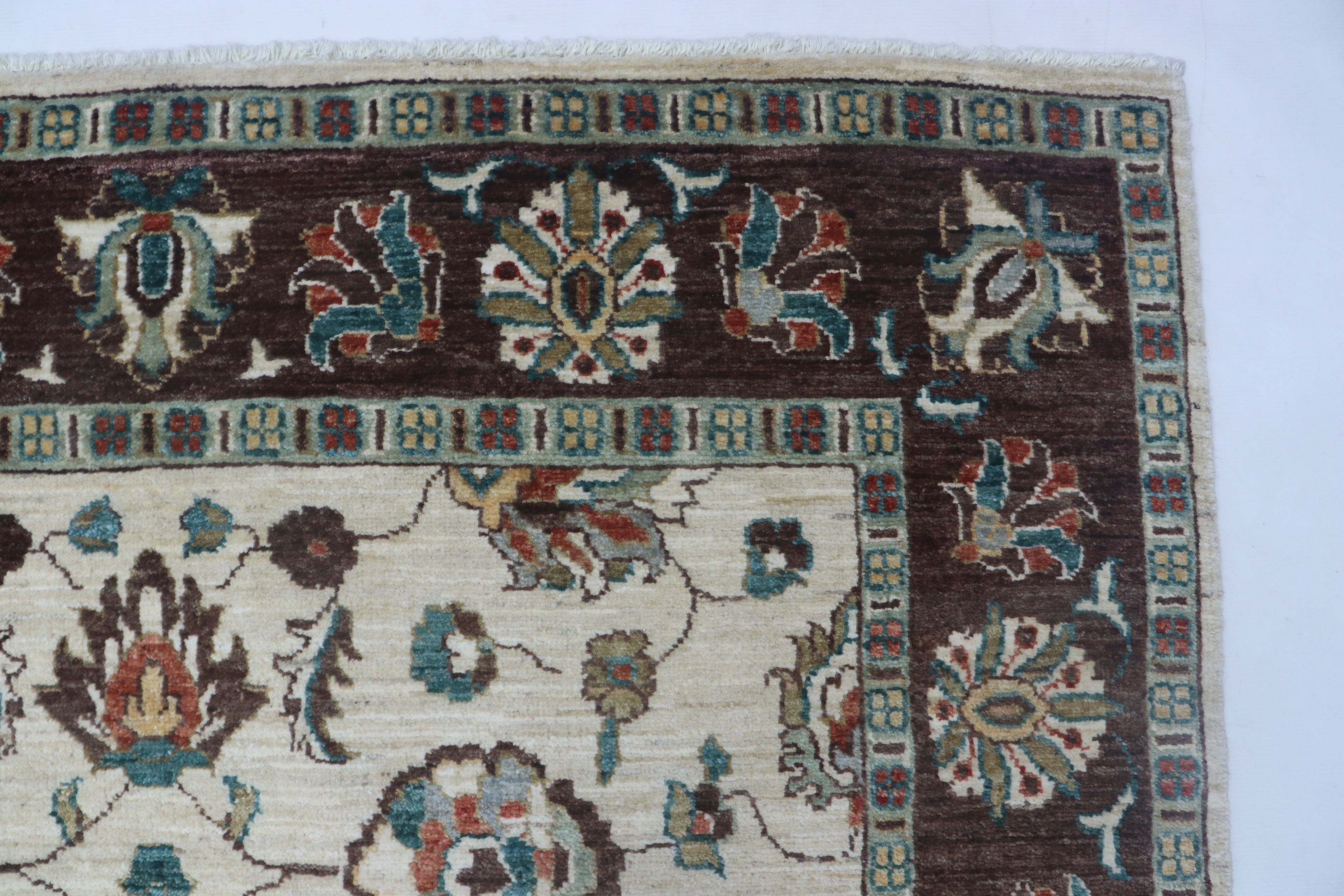 5x8 Beige & Brown Chobi Area Rug | Handmade Wool & Cotton Floral Rug | Vegetable Dyed