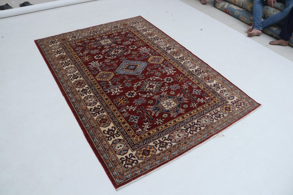 5x7 Beige & Red Super Kazak Area Rug | Handmade Wool & Cotton Geometric Rug