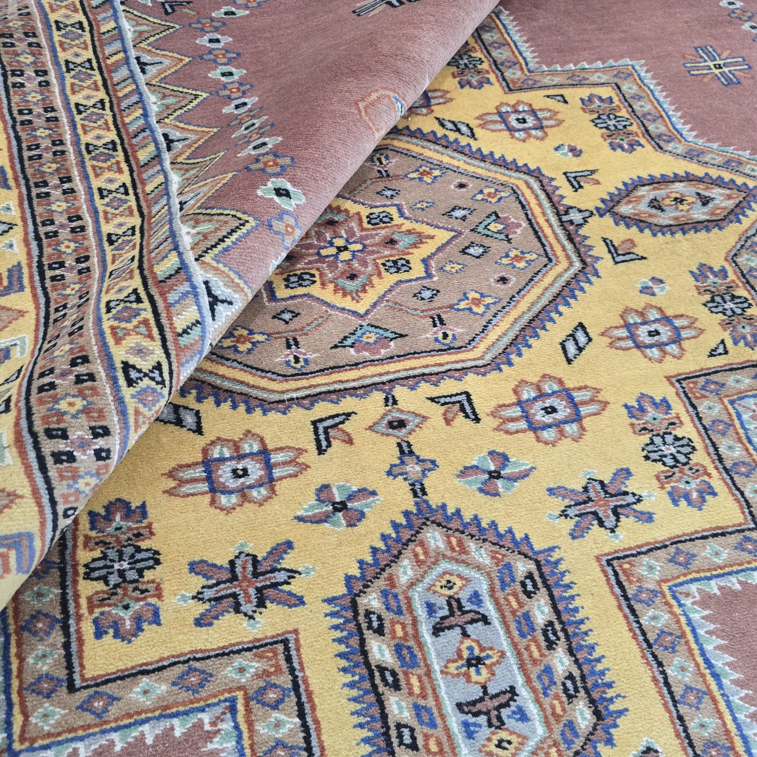 6x9 Copper Geometric Handmade Cotton & Wool Silk Touch Rug | Premium Luxury Area Rug