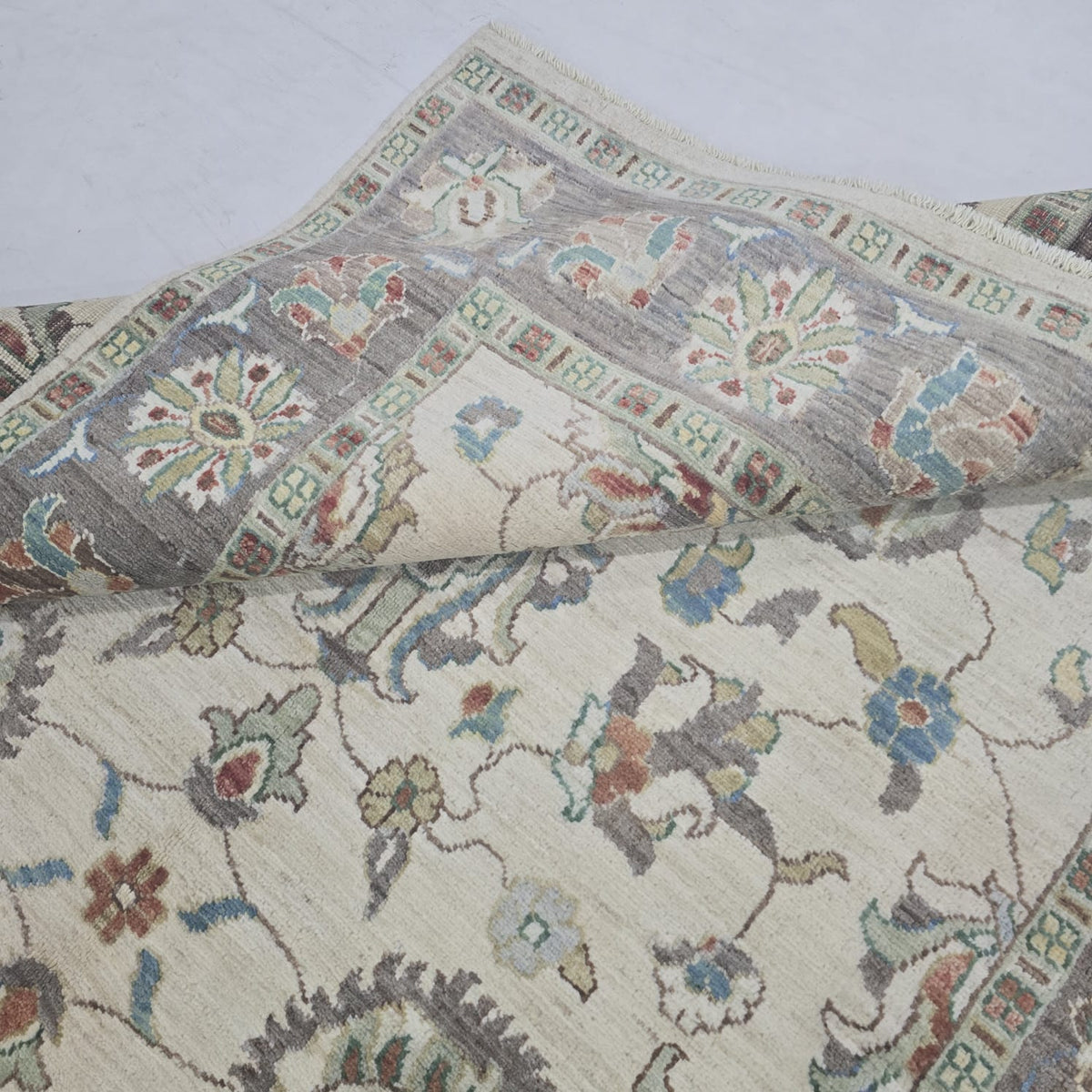 5x8 Beige Chobi Floral Area Rug | Handmade Wool & Cotton Rug