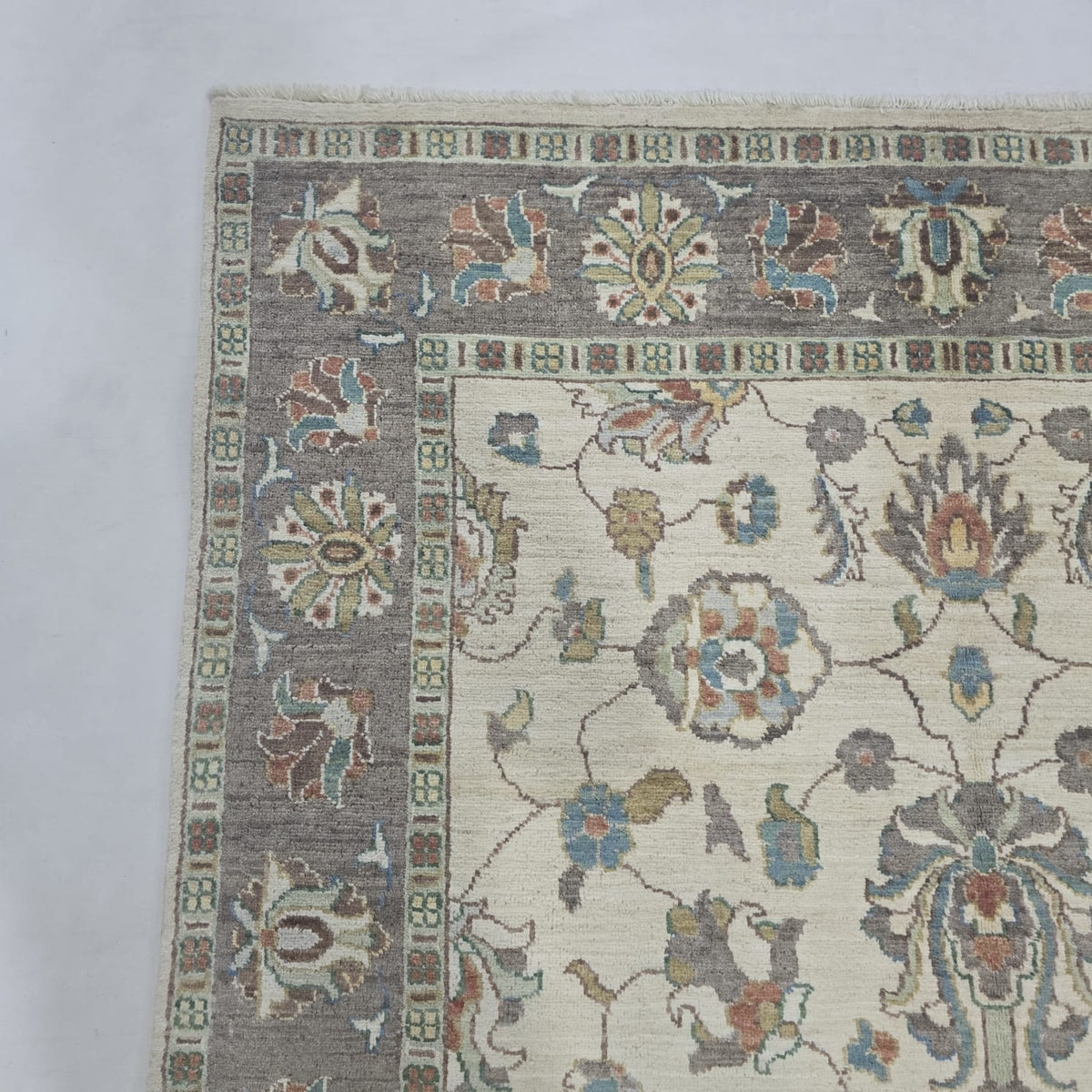 5x8 Beige Chobi Floral Area Rug | Handmade Wool & Cotton Rug