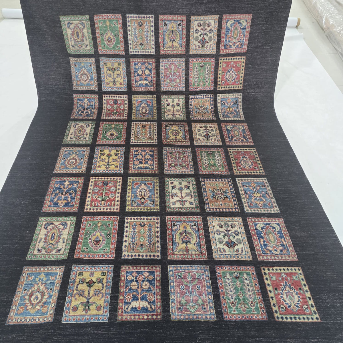 5.5x8 Black Gul-e-Ayena Area Rug | Handmade Wool & Cotton Rug