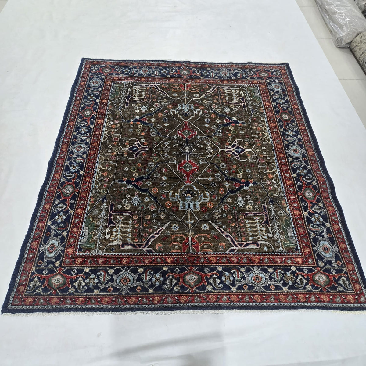 6x6 brown Chobi floral handmade wool and cotton area rug with vegetable dyeing