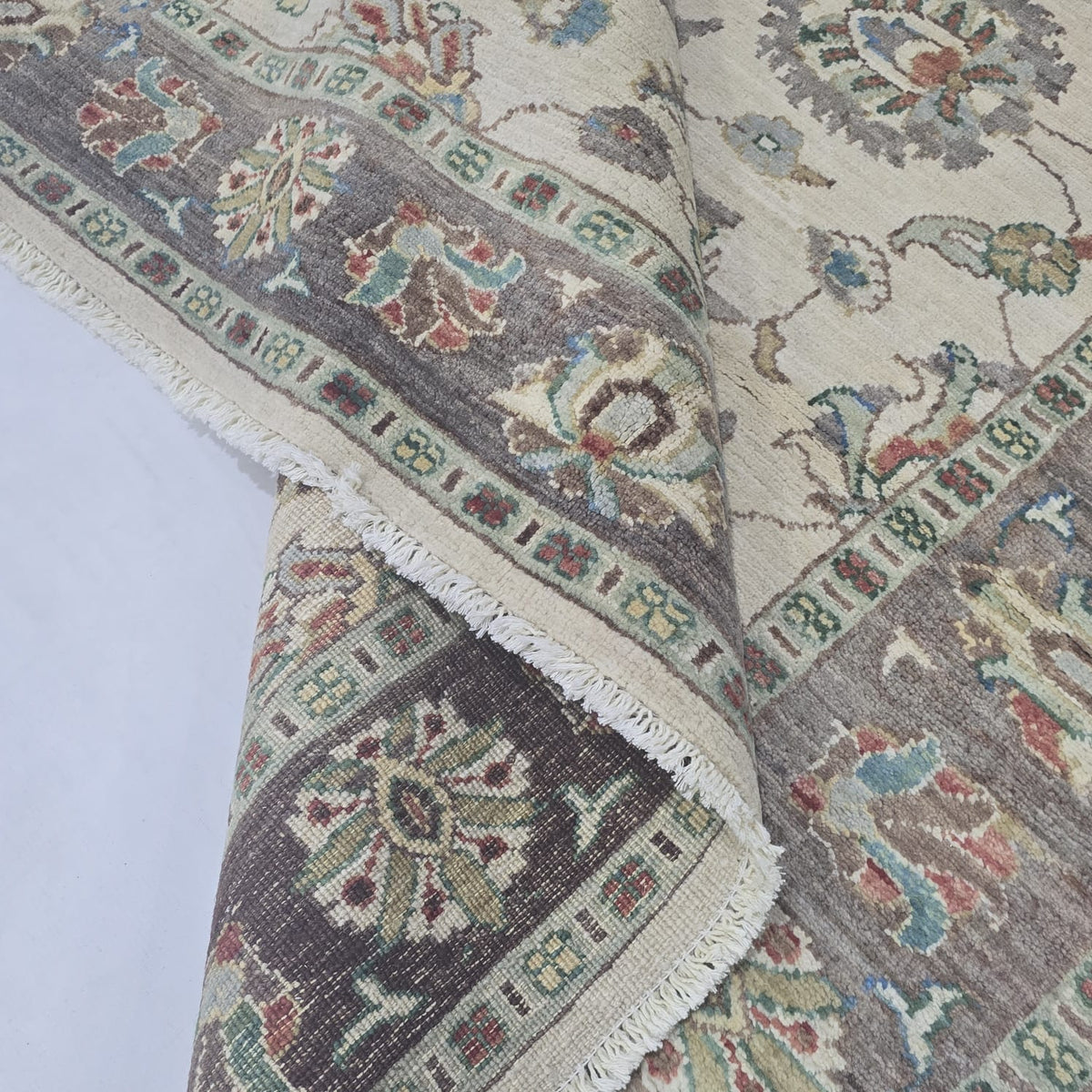 5x6 Beige Chobi Floral Area Rug | Handmade Wool & Cotton Rug