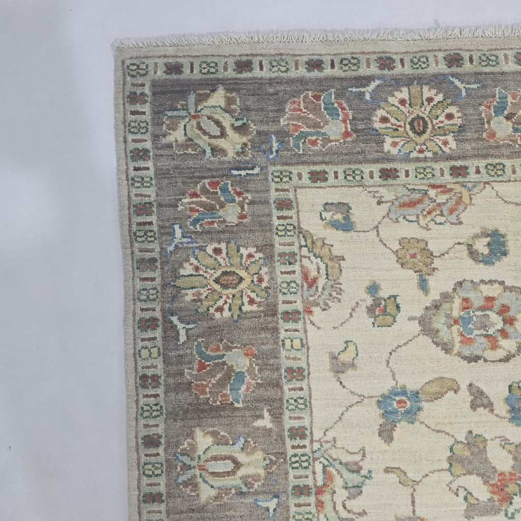 5x6 Beige Chobi Floral Area Rug | Handmade Wool & Cotton Rug