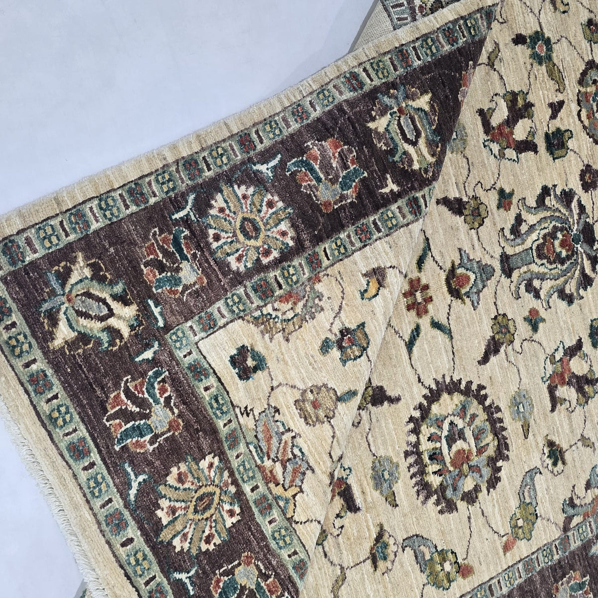 5x6.5 Beige Chobi Floral Area Rug | Handmade Wool & Cotton Rug
