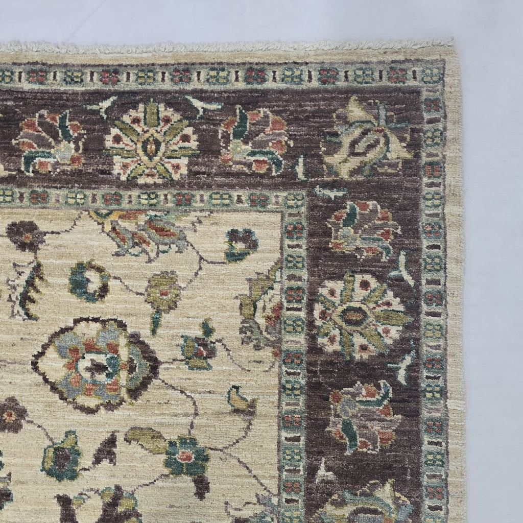 5x6.5 Beige Chobi Floral Area Rug | Handmade Wool & Cotton Rug