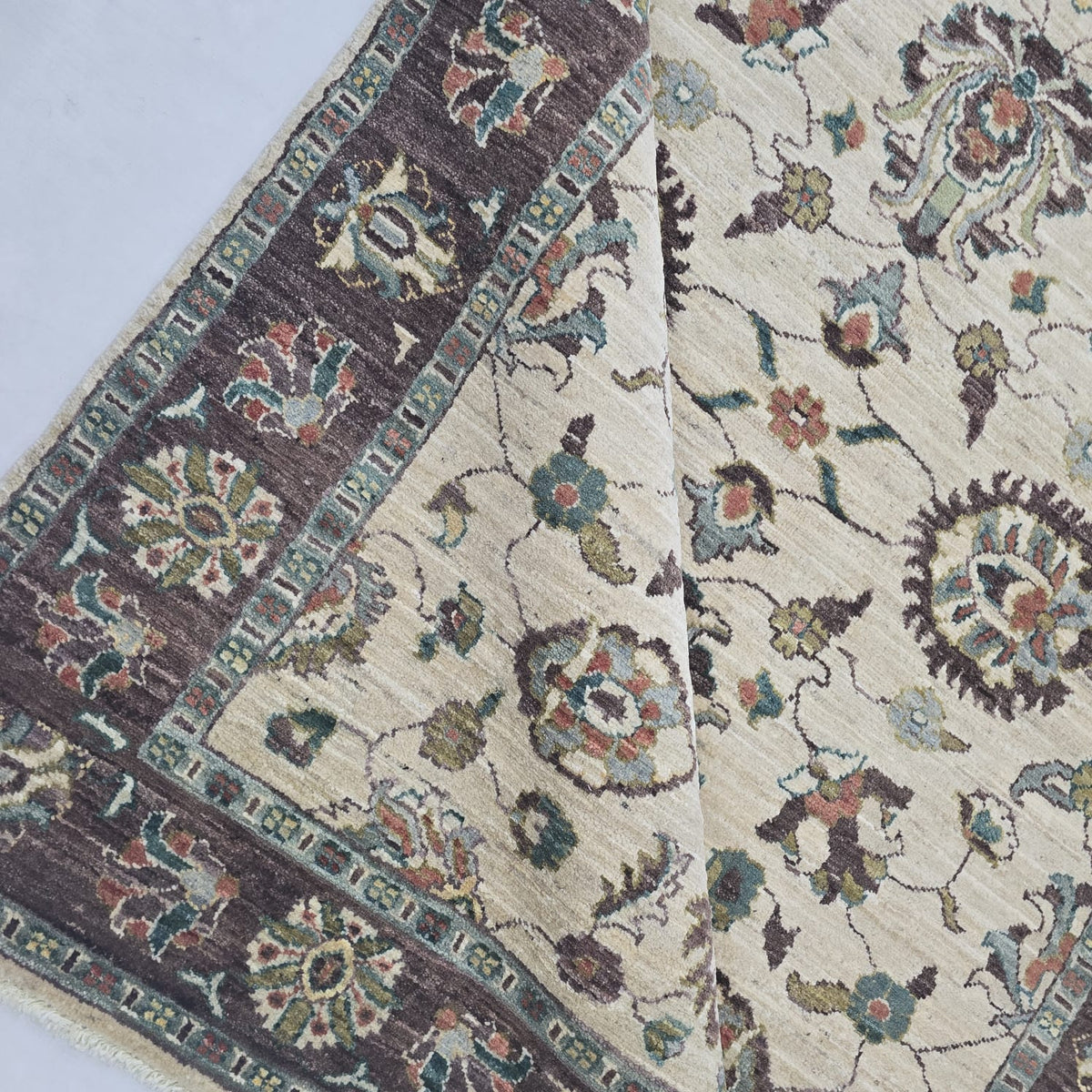 5x6.5 Beige Chobi Floral Area Rug | Handmade Wool & Cotton Rug