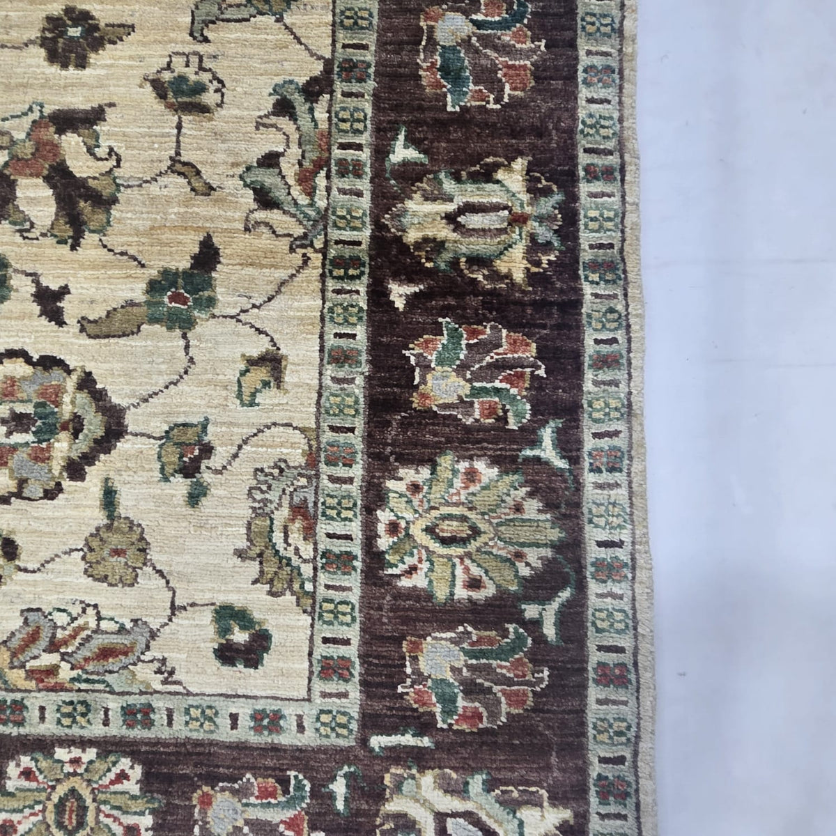 5x6.5 Beige Chobi Floral Area Rug | Handmade Wool & Cotton Rug