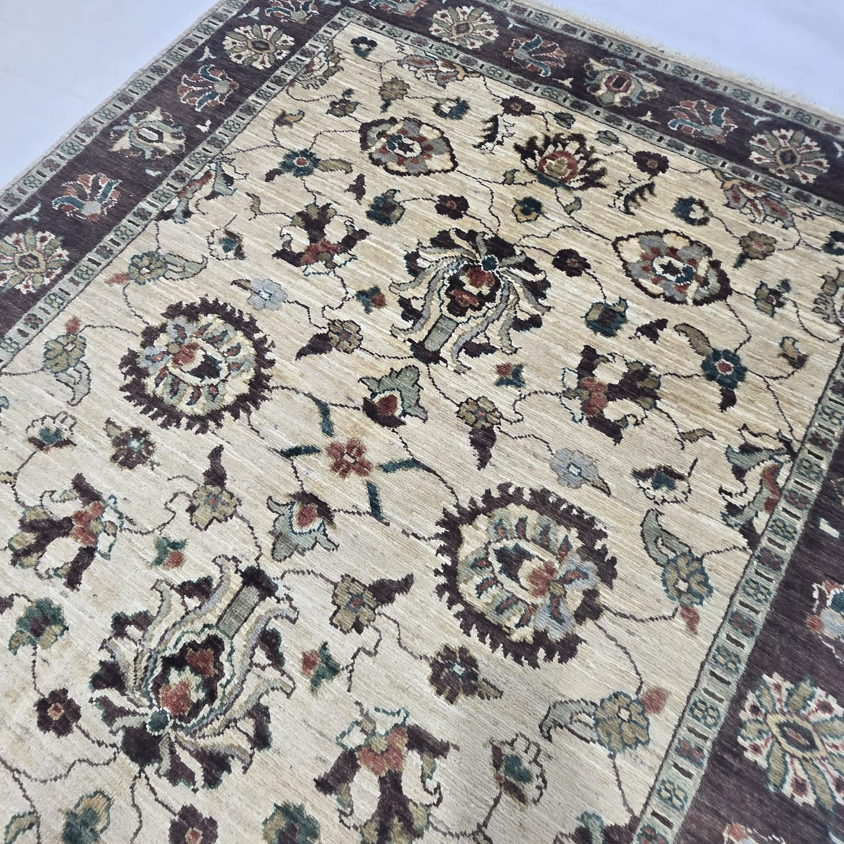 5x6.5 Beige Chobi Floral Area Rug | Handmade Wool & Cotton Rug
