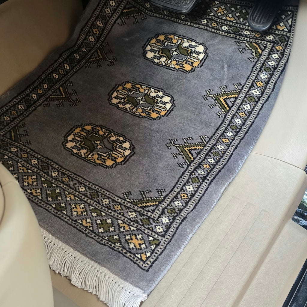 Gray artisan cotton wool car mat with geometric elephant foot pattern