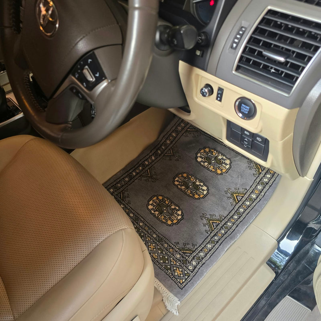 Gray Artisan Geometric Elephant Foot Car Mat | Handmade Cotton & Wool