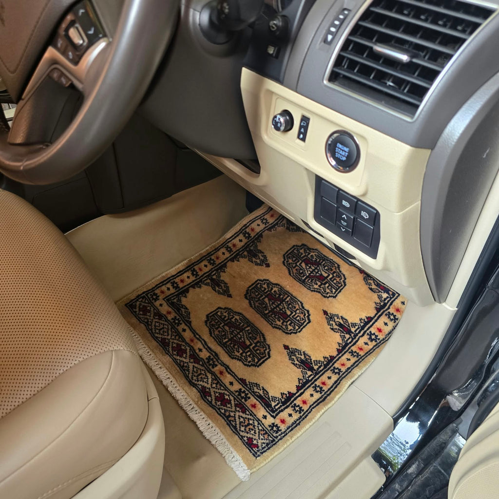 Beige Heritage Elephant Foot Car Mat | Handmade Cotton & Wool